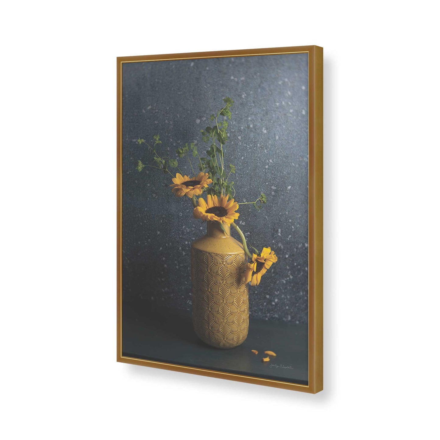 [Color:Polished Gold], Picture of art in a Polished Gold frame of the corner