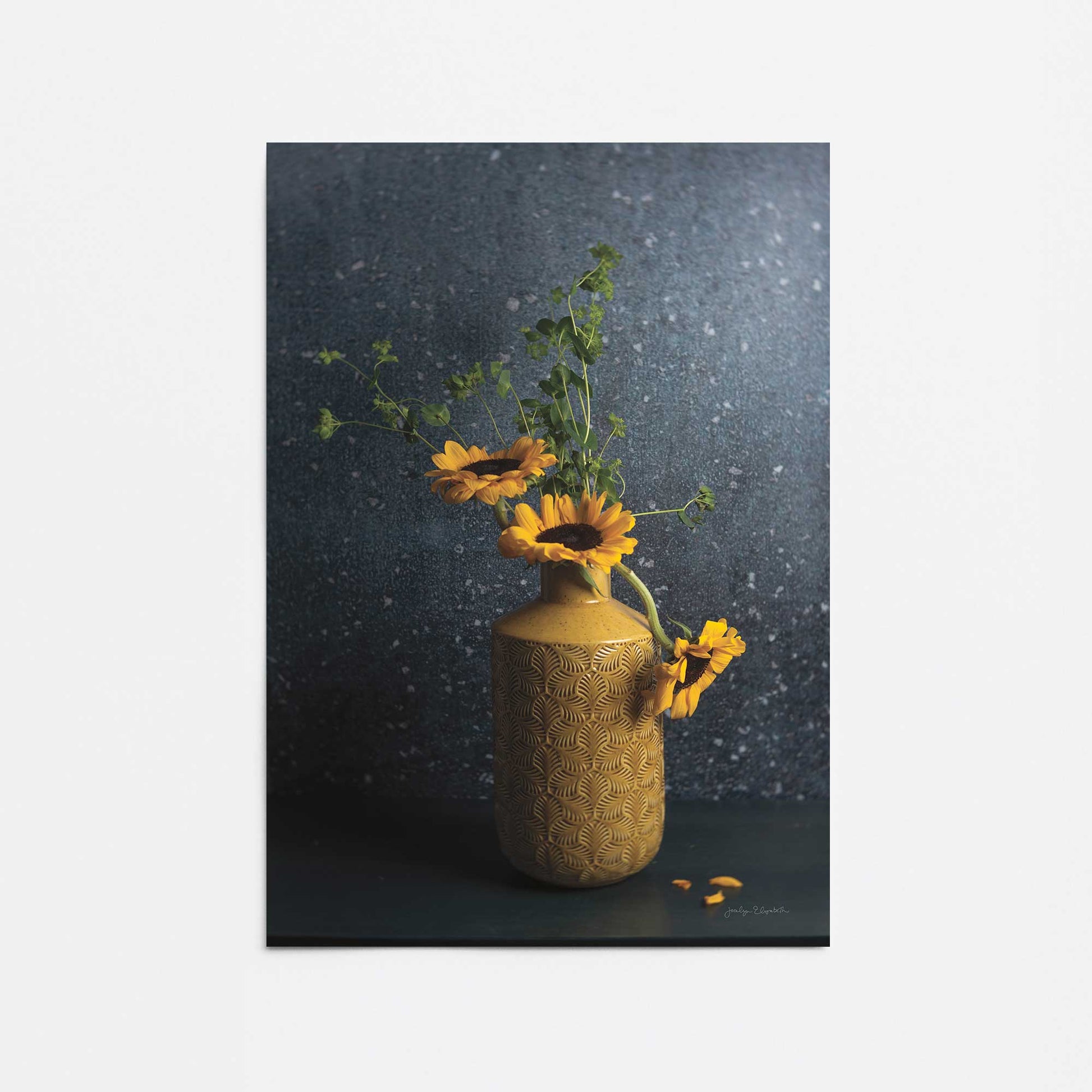 [Color:Rolled Print], Picture of close up of art