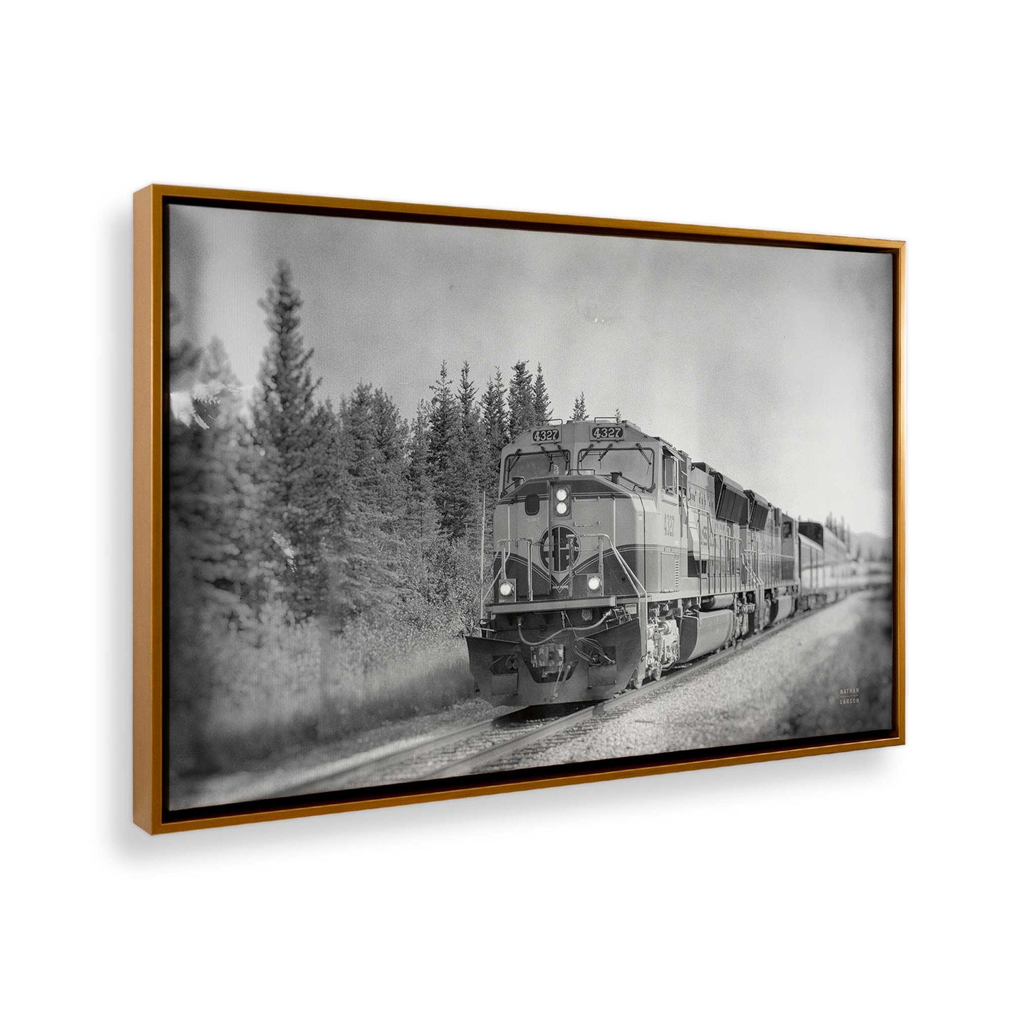 [Color:Polished Gold], Picture of the corner of the art