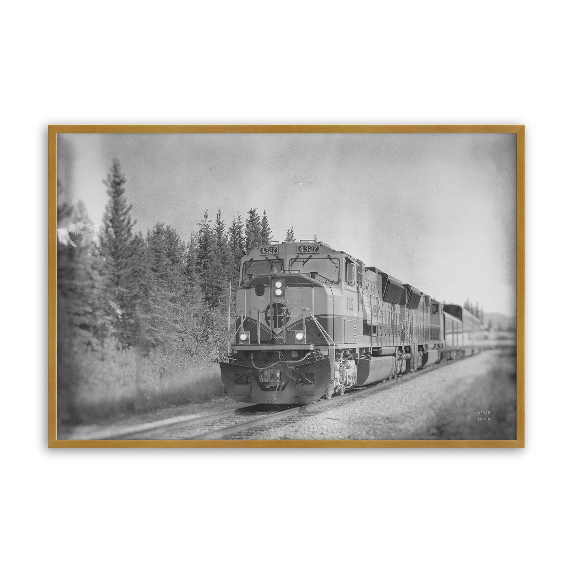 [Color:Polished Gold], Picture of art in a Polished Gold frame