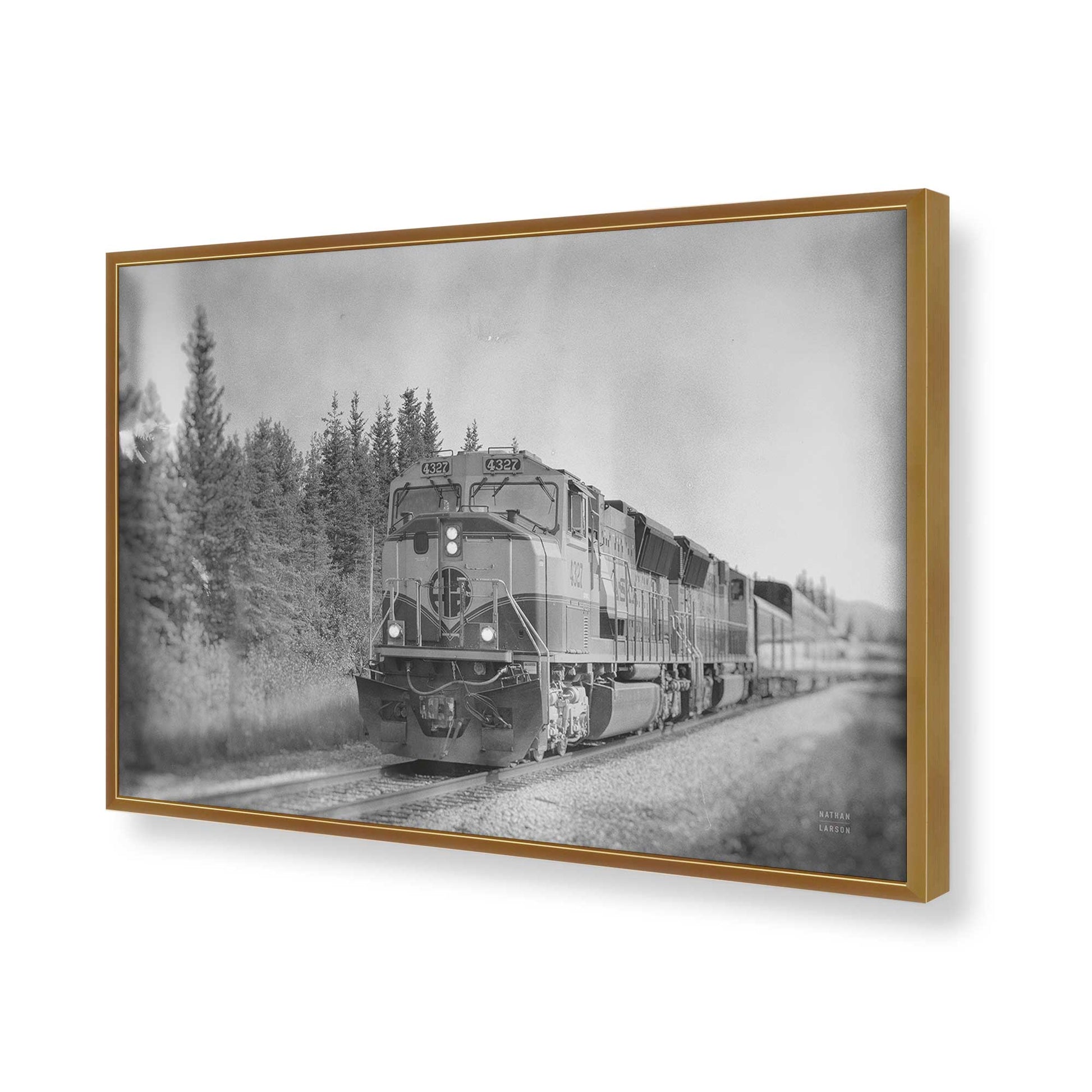 [Color:Polished Gold], Picture of art in a Polished Gold frame of the corner
