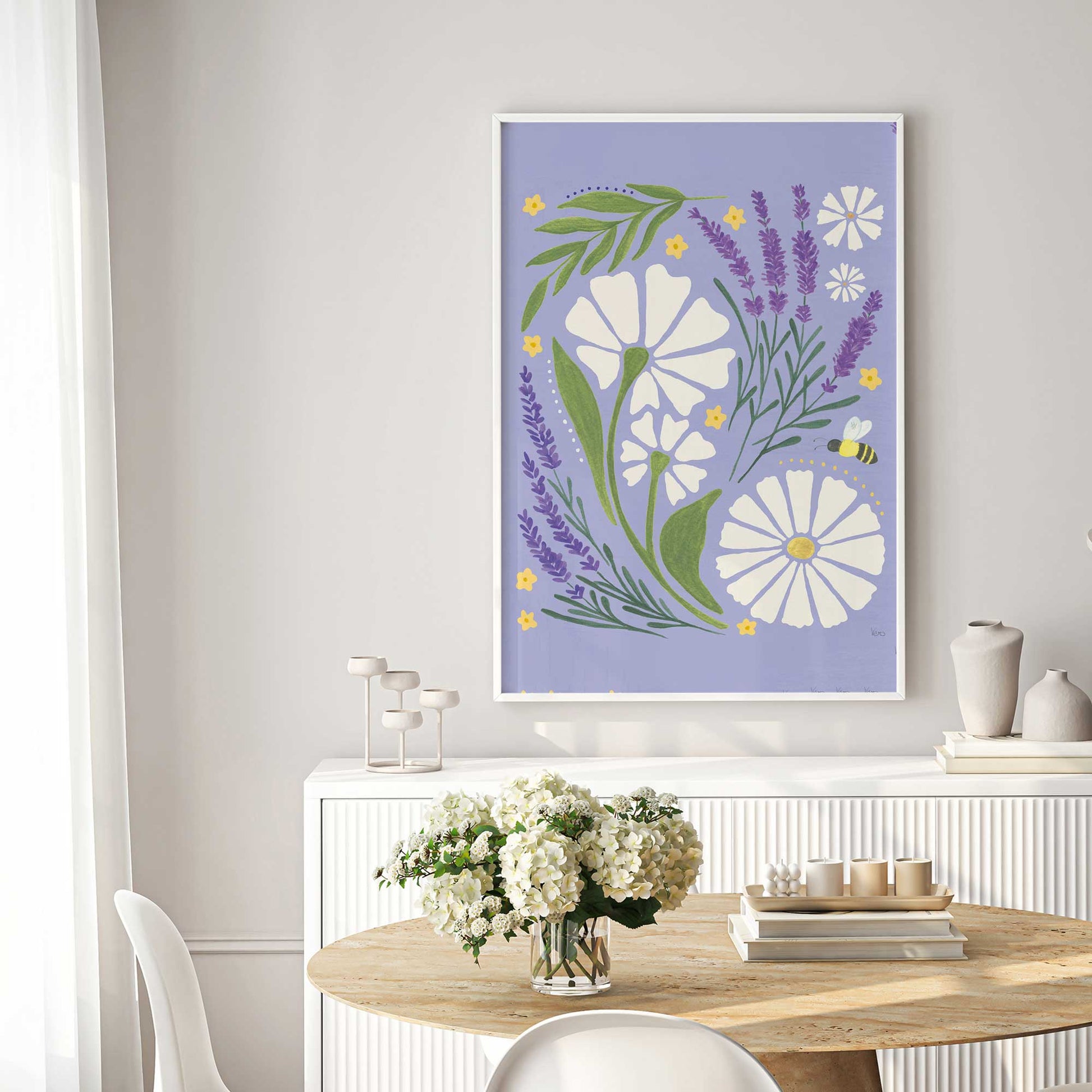 [SPECIAL],[LIFESTYLE], Picture of art hanging in a room