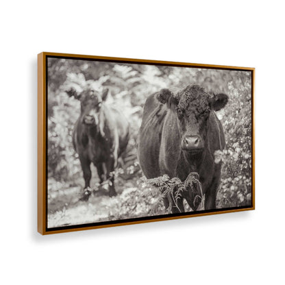 [Color:Polished Gold], Picture of the corner of the art