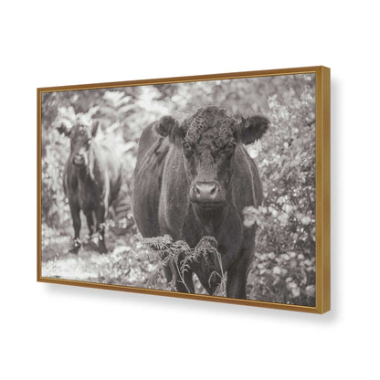 [Color:Polished Gold], Picture of art in a Polished Gold frame of the corner