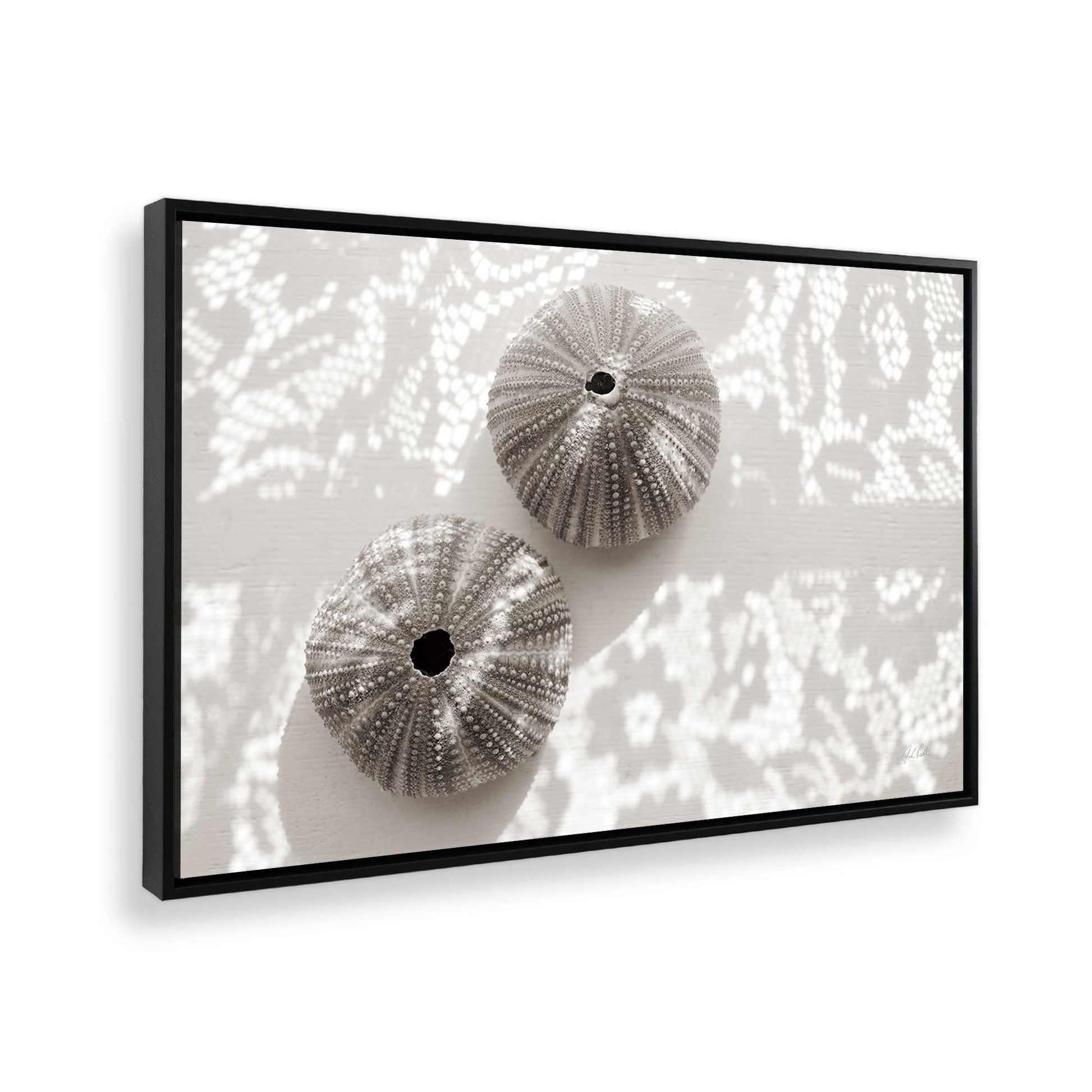 [Color:Satin Black], Picture of the corner of the art