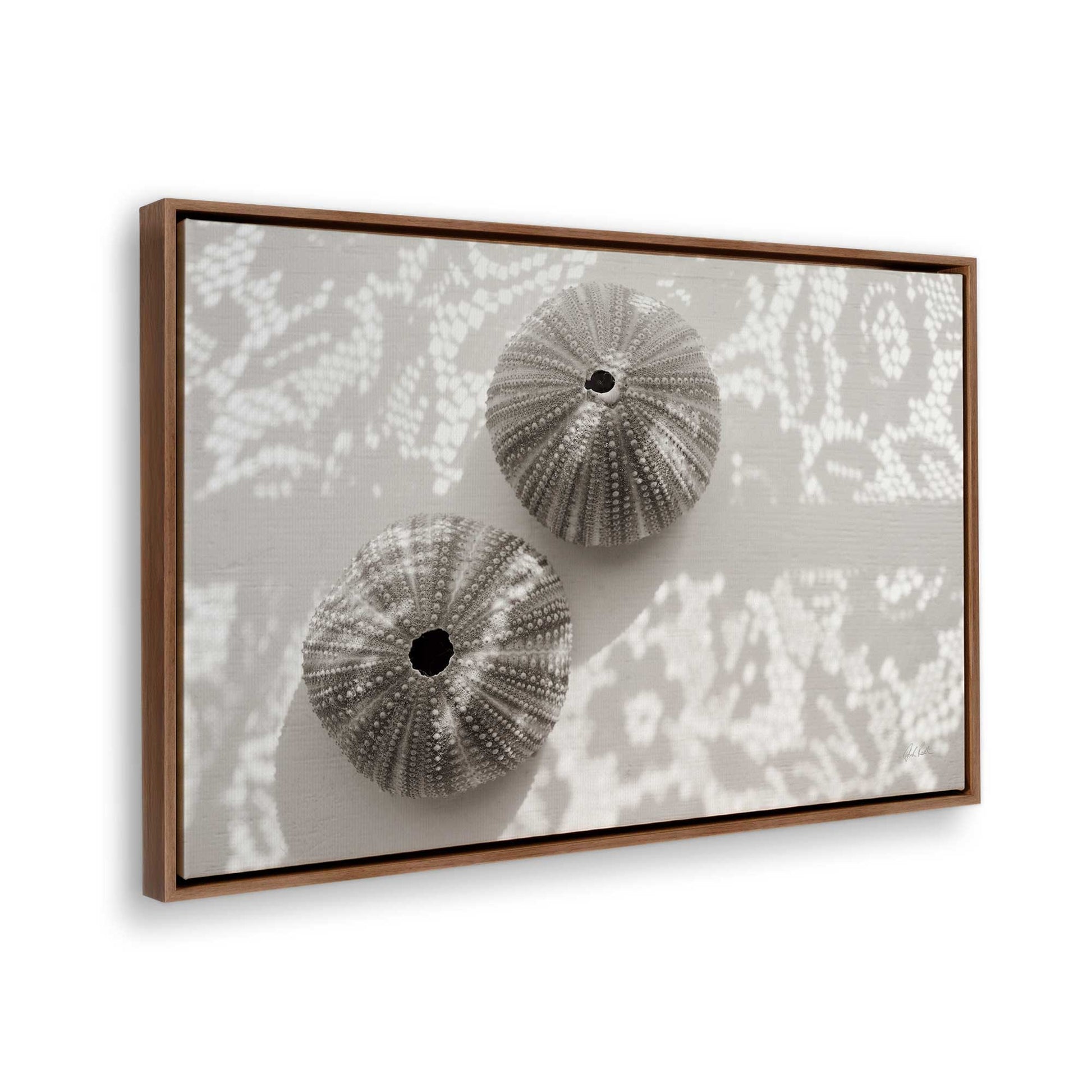 [Color:Walnut], Picture of the corner of the art