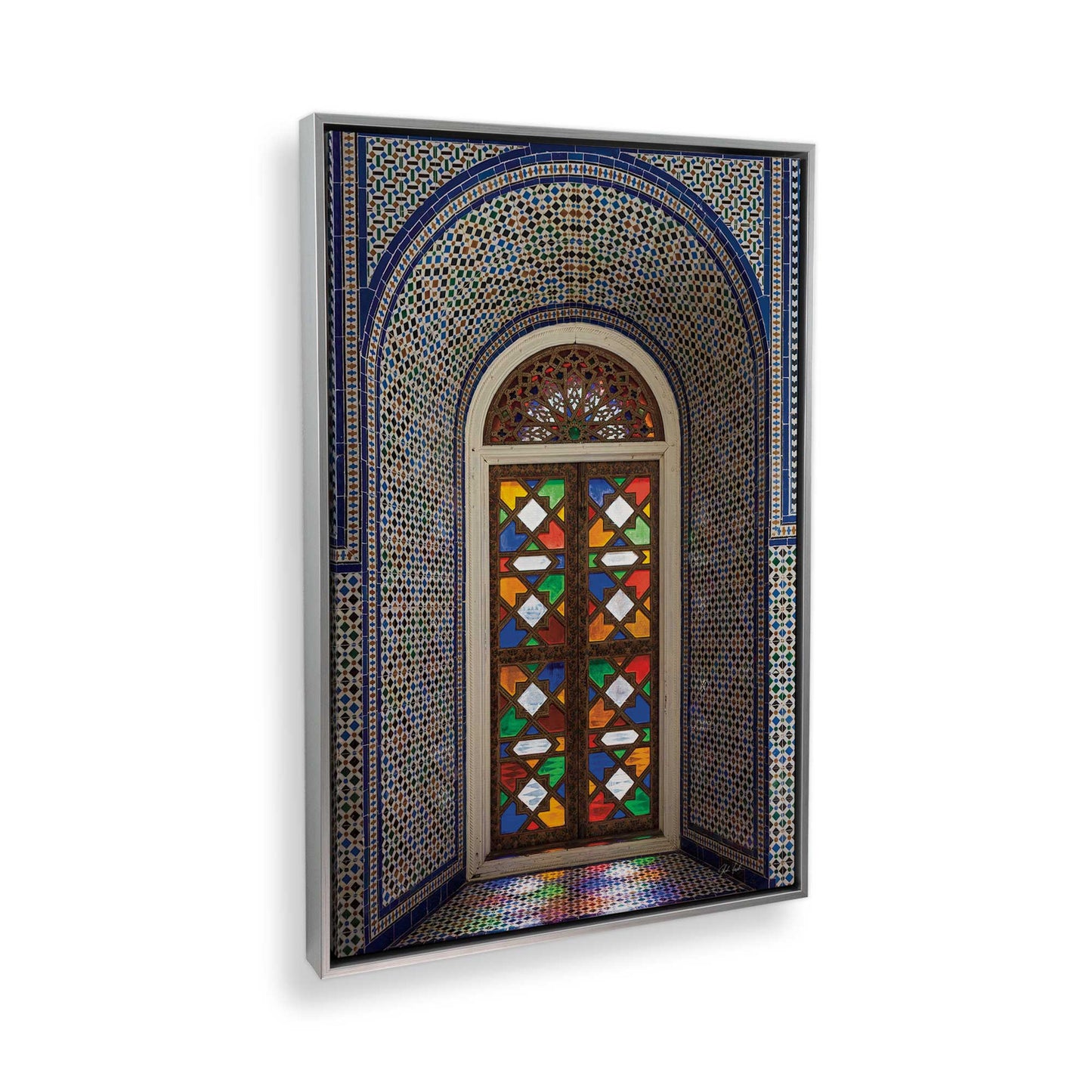 [Color:Polished Chrome], Picture of the corner of the art