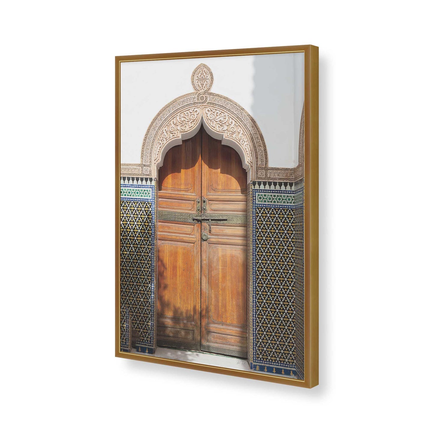 [Color:Polished Gold], Picture of art in a Polished Gold frame of the corner