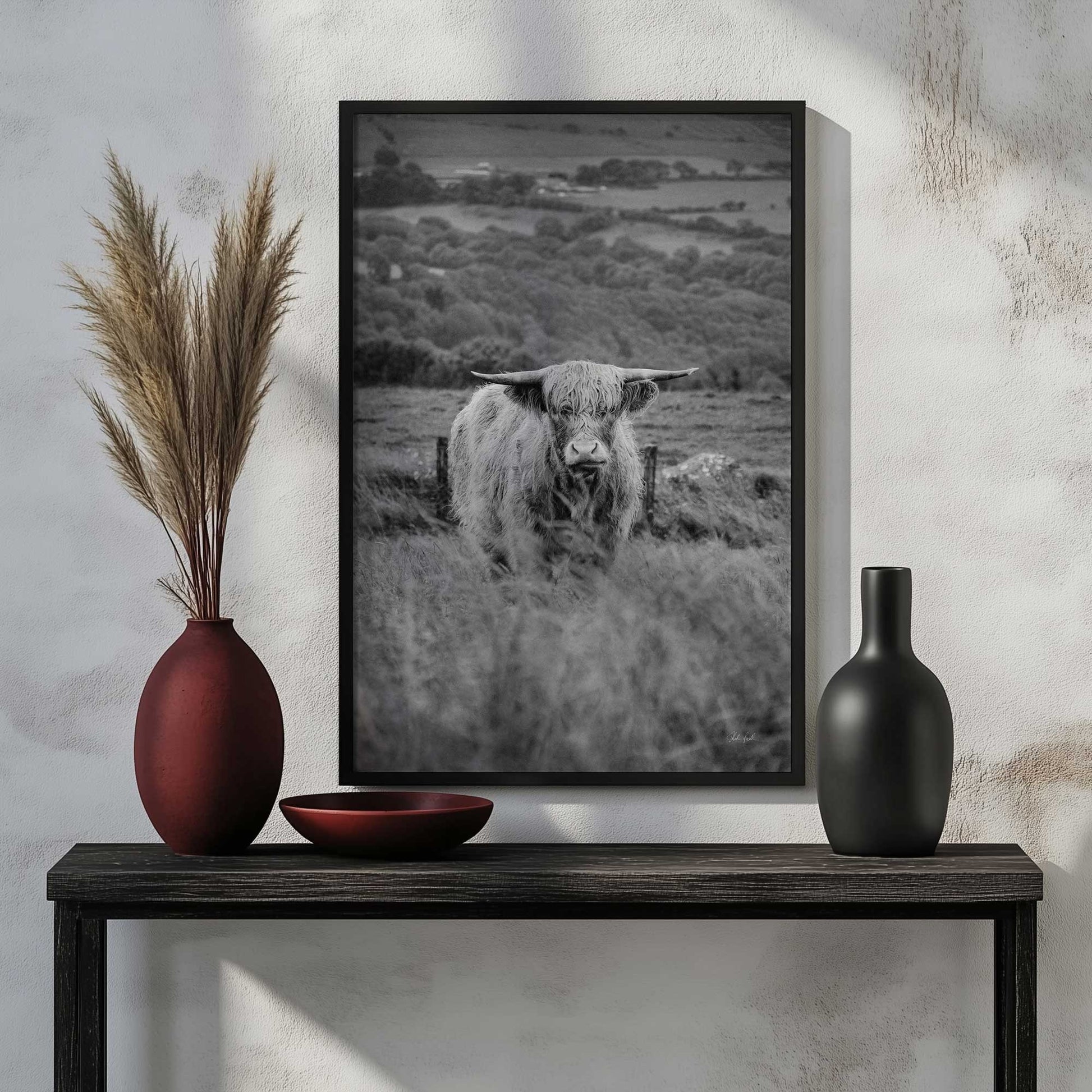 [SPECIAL],[LIFESTYLE], Picture of art hanging in a room