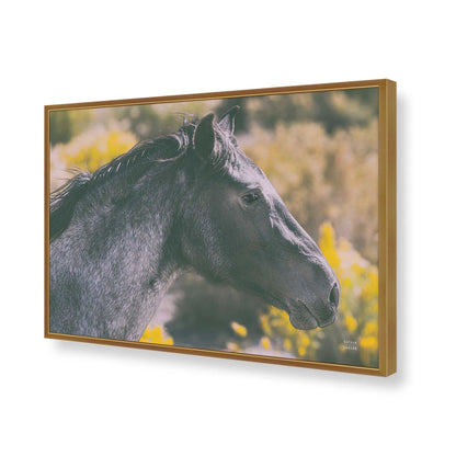 [Color:Polished Gold], Picture of art in a Polished Gold frame of the corner