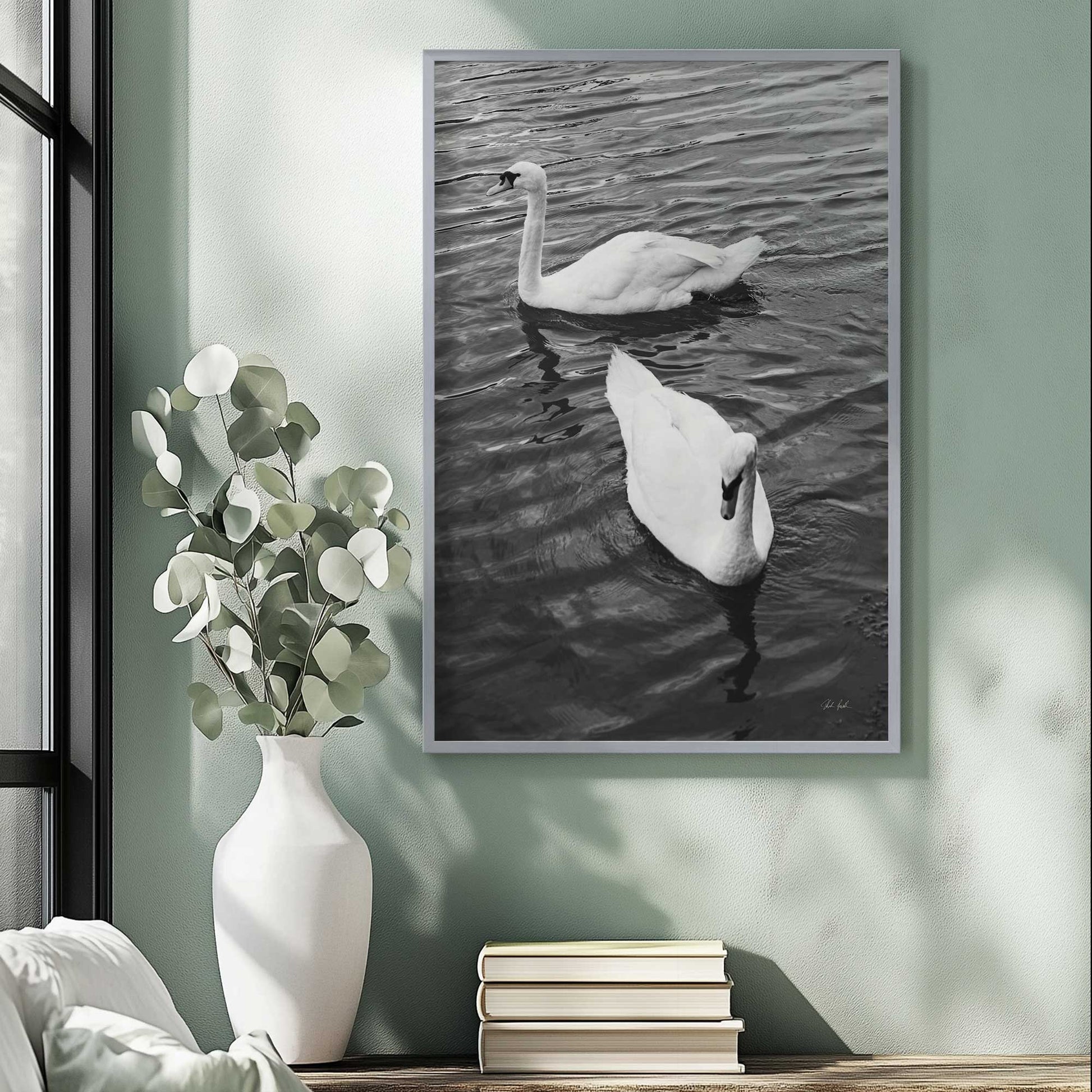 [SPECIAL],[LIFESTYLE], Picture of art hanging in a room