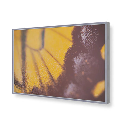 [Color:Polished Chrome], Picture of art in a Polished Chrome frame of the corner