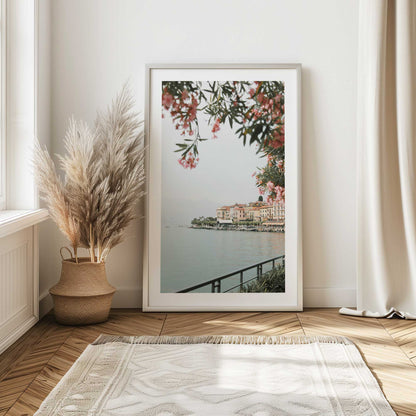 [LIFESTYLE],[SPECIAL],Picture of art in a room